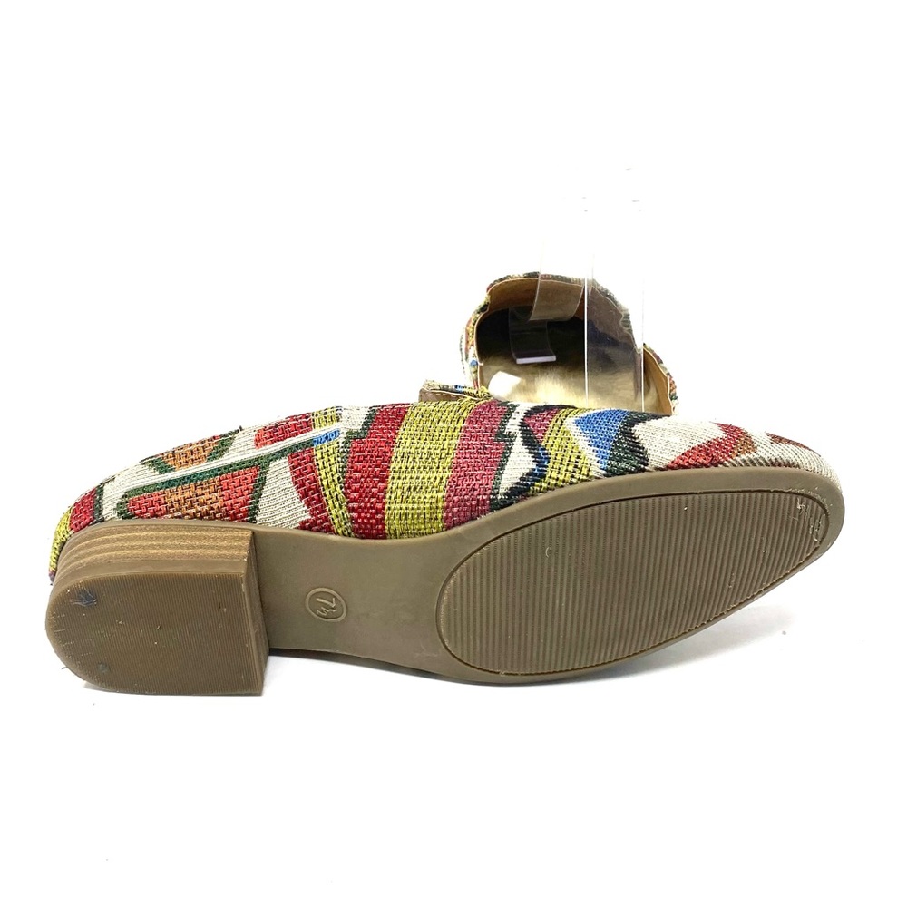 Universal Thread Mules - image 3